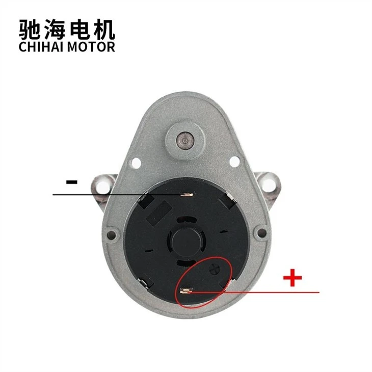 4(001)